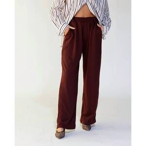 NEW MIMOSA laid-back luxe sweatpants in maroon